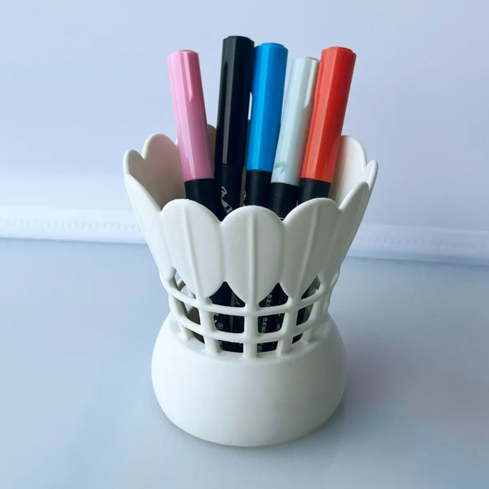 Badminton Cup - 미니멀리스트 배드민턴 셔틀콕 모양 펜 홀더,